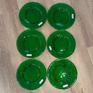 6 Villeroy & Boch Stellina Green Glass w/ Embossed Stars 8.25” Dinner Plates NWT